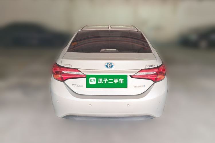 Used Toyota Levin 2016 Dual-Engine 1.8H GS E-CVT Elite Model with Sunroof Rear