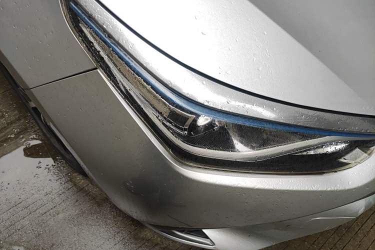 Used Toyota Levin 2016 Dual-Engine 1.8H GS E-CVT Elite Model with Sunroof Right Front Headlight