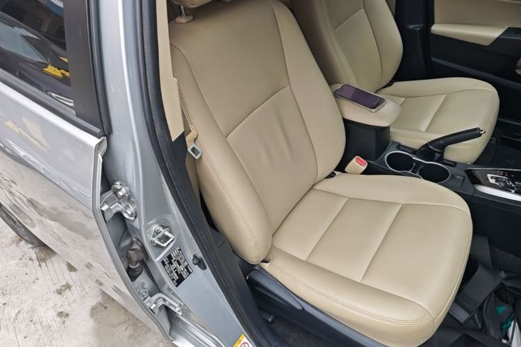 Used Toyota Levin 2016 1.6G CVT Elite Edition Right Front Seat