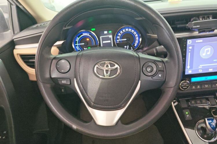 Used Toyota Levin 2016 Dual-Engine 1.8H GS E-CVT Elite Model with Sunroof Steering Wheel