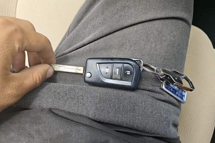Used Toyota Levin 2016 1.6G CVT Elite Edition Vehicle Key