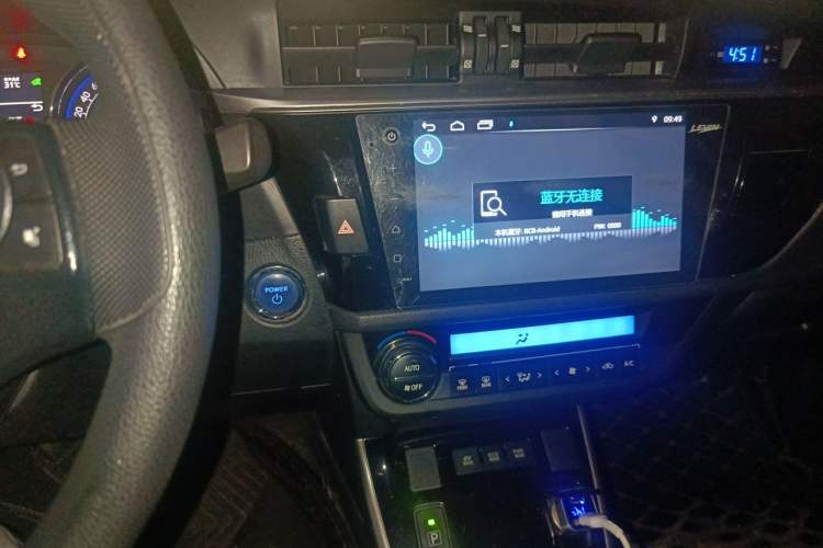 Used Toyota Levin 2016 Dual-Engine 1.8H GS E-CVT Elite Model with Sunroof Audio And AC Panel