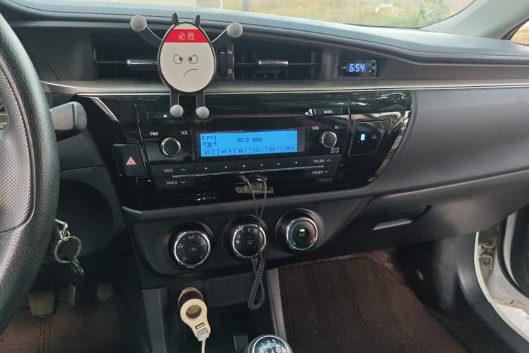 Used Toyota Levin 2016 1.6G Manual Elite Edition Audio And AC Panel