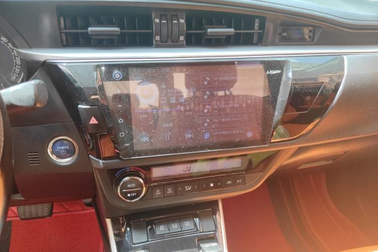 Used Toyota Levin 2016 Dual-Engine 1.8H GS E-CVT Elite Model with Sunroof Audio And AC Panel