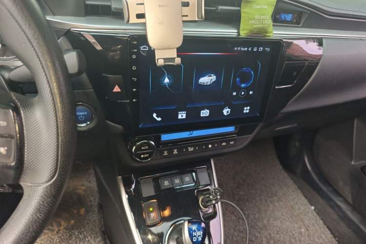 Used Toyota Levin 2016 Dual-Engine 1.8H GS E-CVT Elite Model with Sunroof Audio And AC Panel