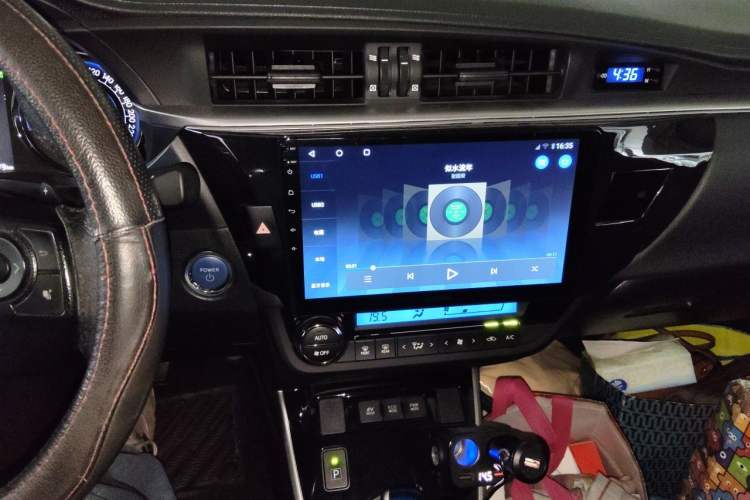 Used Toyota Levin 2016 Dual-Engine 1.8H GS E-CVT Elite Model with Sunroof Audio And AC Panel