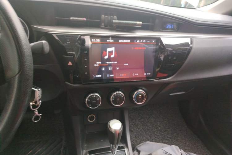 Used Toyota Levin 2016 1.6G CVT Elite Edition Audio And AC Panel