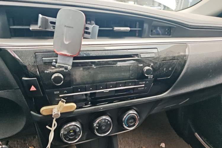 Used Toyota Levin 2016 1.6G CVT Elite Edition Audio And AC Panel