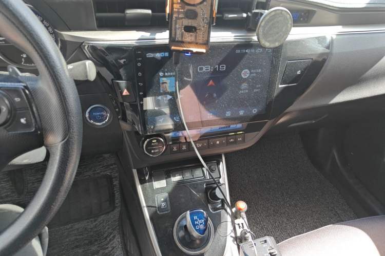 Used Toyota Levin 2016 Dual-Engine 1.8H GS E-CVT Elite Model with Sunroof Audio And AC Panel