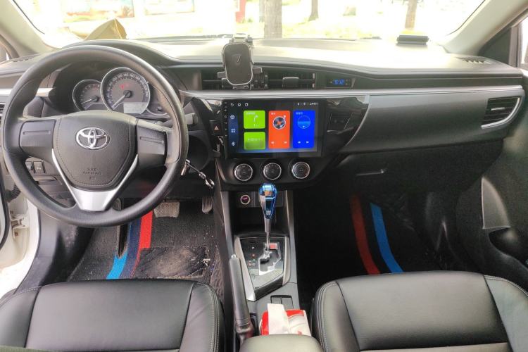 Used Toyota Levin 2016 1.6G CVT Elite Edition Center Console