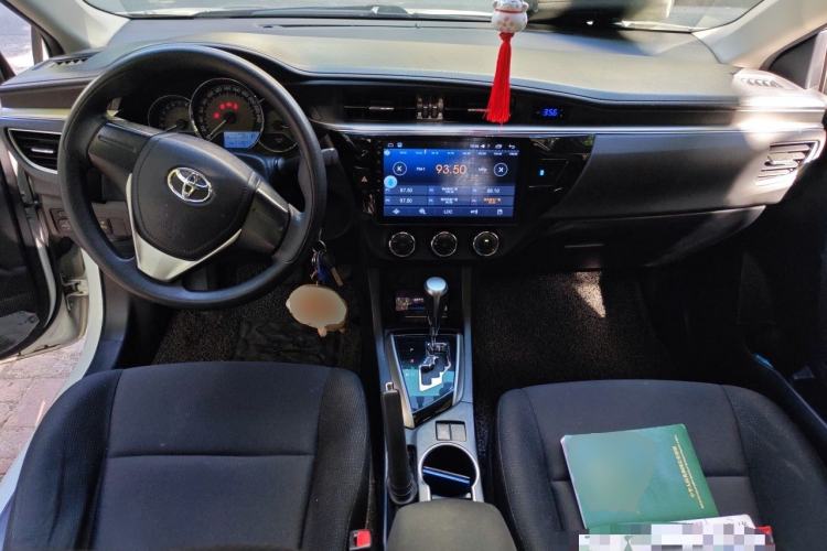 Used Toyota Levin 2016 1.6G CVT Elite Edition Center Console
