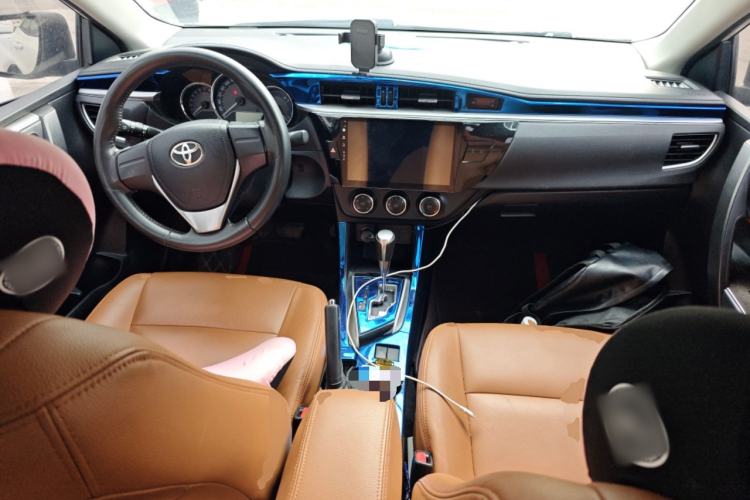 Used Toyota Levin 2016 1.6G CVT Elite Edition Center Console