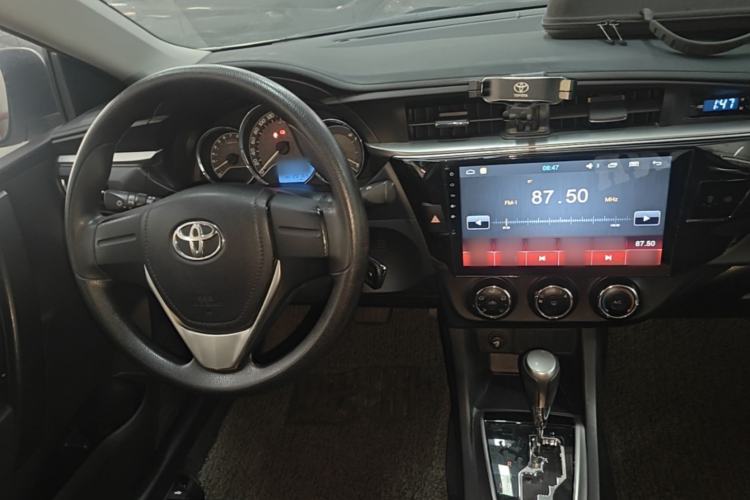 Used Toyota Levin 2016 1.6G CVT Elite Edition Center Console