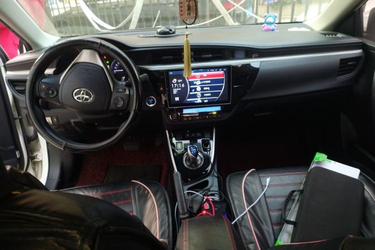 Used Toyota Levin 2016 Dual-Engine 1.8H GS E-CVT Elite Model with Sunroof Center Console