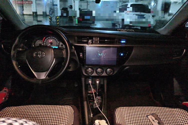 Used Toyota Levin 2016 1.6G CVT Elite Edition Center Console
