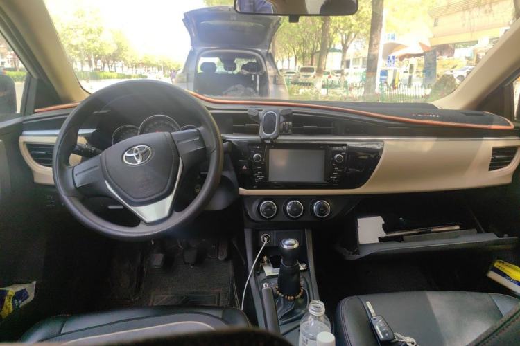 Used Toyota Levin 2016 1.6E Manual New Edition Center Console