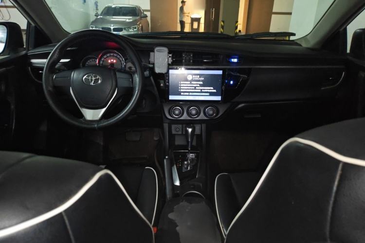 Used Toyota Levin 2016 1.6G CVT Elite Edition Center Console