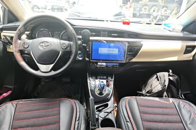 Used Toyota Levin 2016 Dual-Engine 1.8H GS E-CVT Elite Model with Sunroof Center Console
