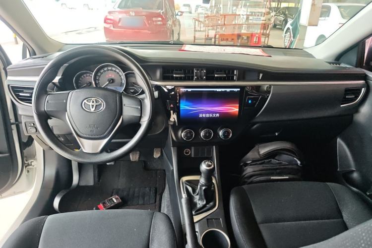 Used Toyota Levin 2016 1.6G Manual Elite Edition Center Console