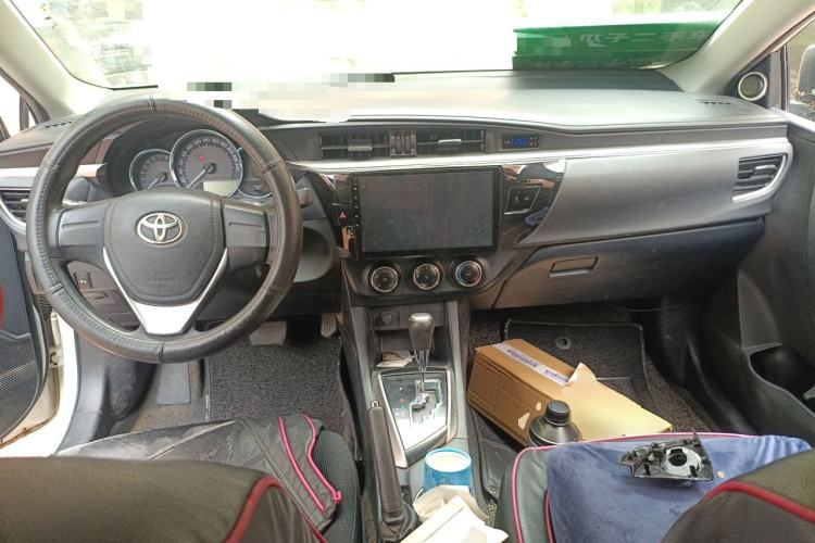 Used Toyota Levin 2016 1.6G CVT Elite Edition Center Console
