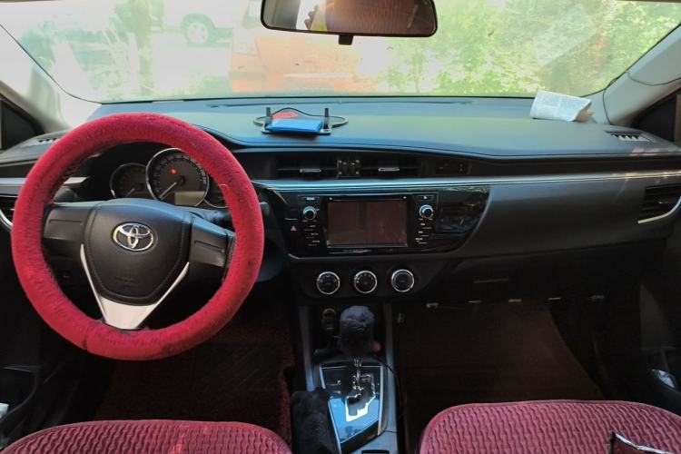 Used Toyota Levin 2016 1.6G CVT Elite Edition Center Console