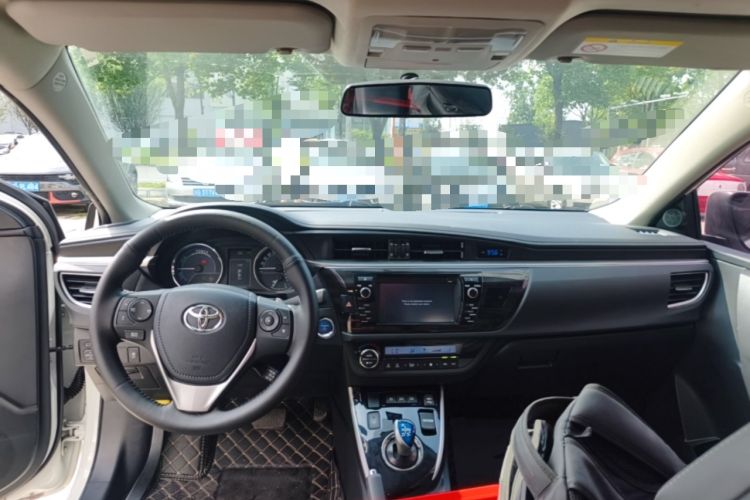 Used Toyota Levin 2016 Dual-Engine 1.8H V E-CVT Luxury Edition Center Console