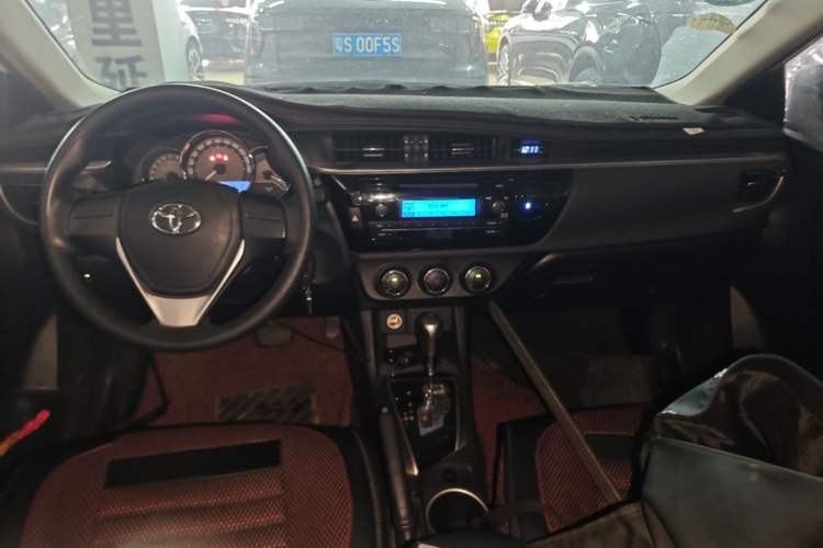 Used Toyota Levin 2016 1.6G CVT Elite Edition Center Console