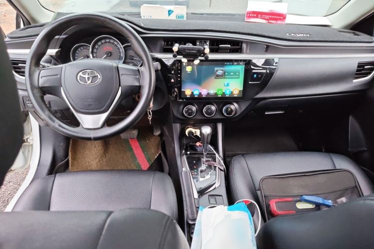 Used Toyota Levin 2016 1.6G CVT Elite Edition Center Console