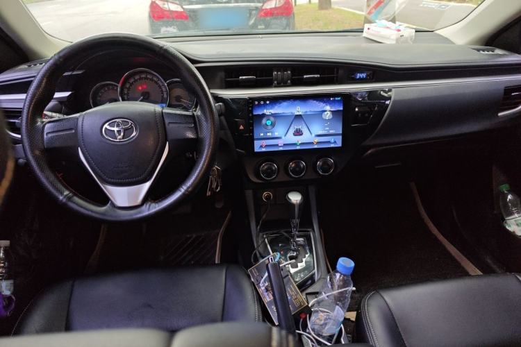 Used Toyota Levin 2016 1.6G CVT Elite Edition Center Console