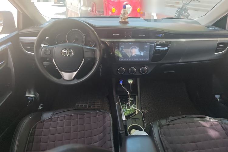 Used Toyota Levin 2016 1.6G-L CVT Leading Edition Center Console