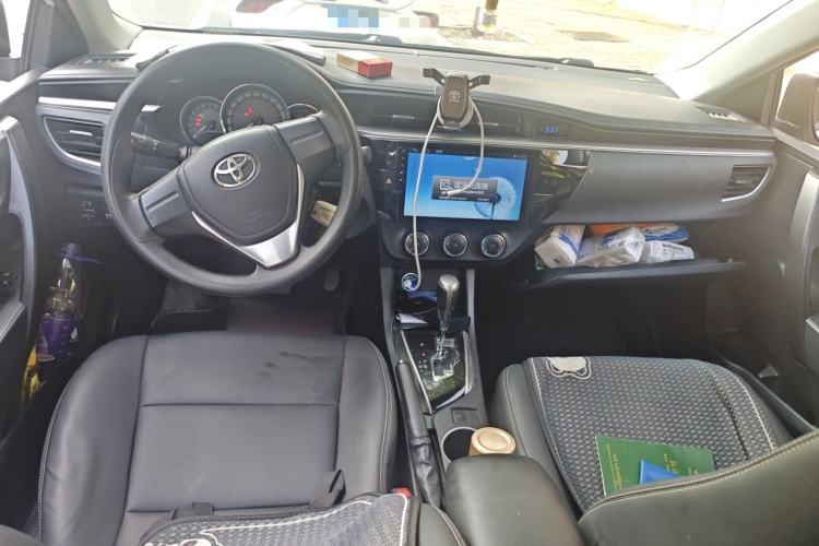 Used Toyota Levin 2016 1.6G CVT Elite Edition Center Console