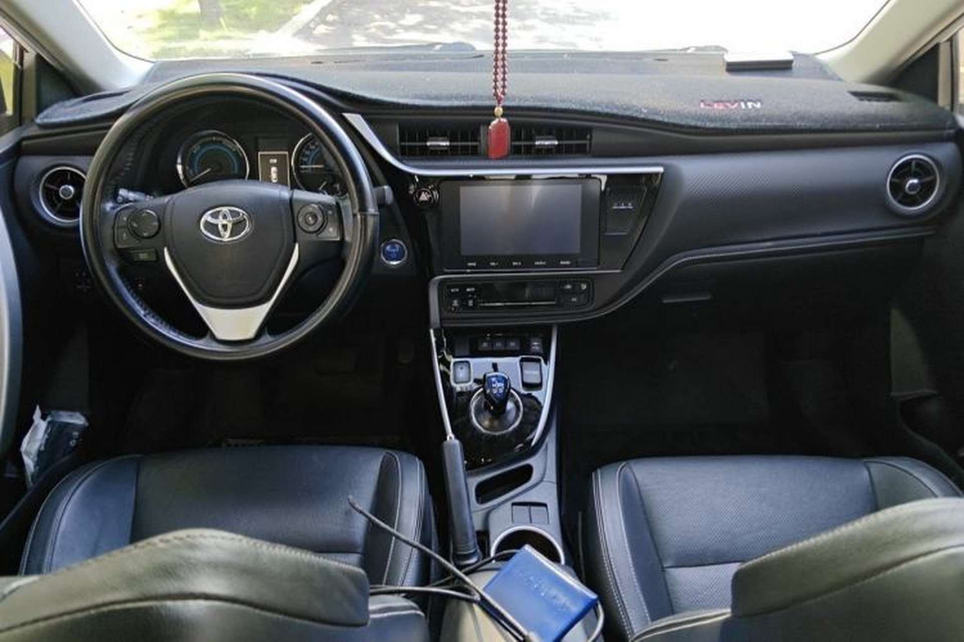 Used Toyota Levin 2016 Dual-Engine 1.8H GS-L E-CVT Leading Edition Center Console