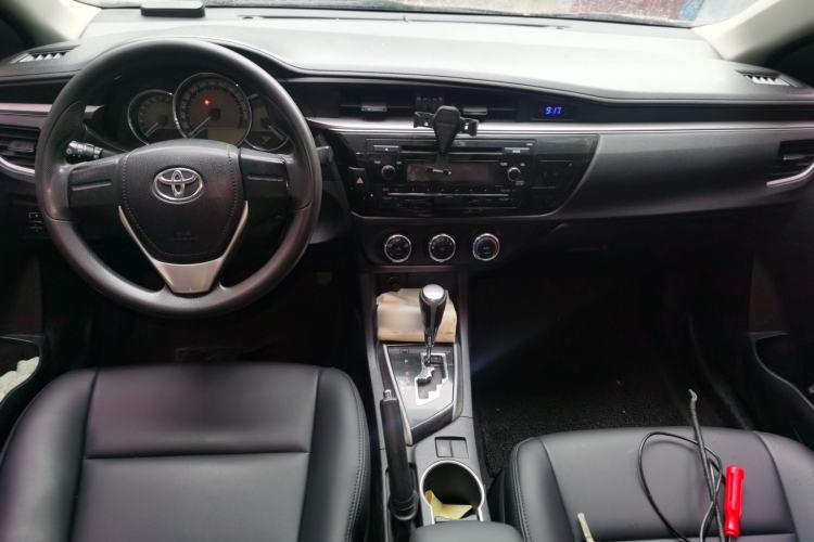 Used Toyota Levin 2016 1.6G CVT Elite Edition Center Console
