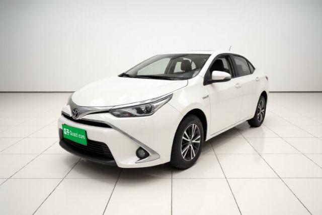 Toyota Levin 2016 Dual-Engine 1.8H GS E-CVT Elite Model with Sunroof usado