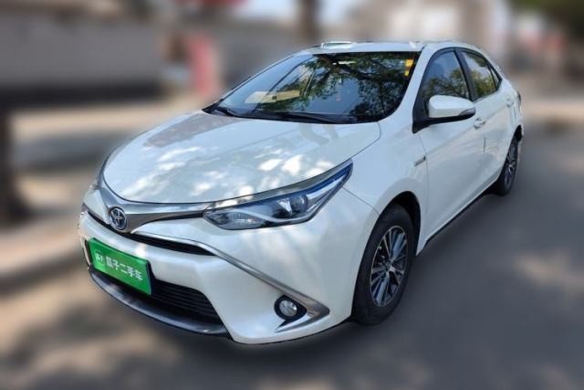 Ojetý Toyota Levin 2016 Dual-Engine 1.8H GS E-CVT Elite Model with Sunroof
