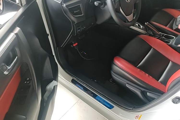 Used Toyota Levin 2016 1.6G CVT Elite Edition Driver Seat