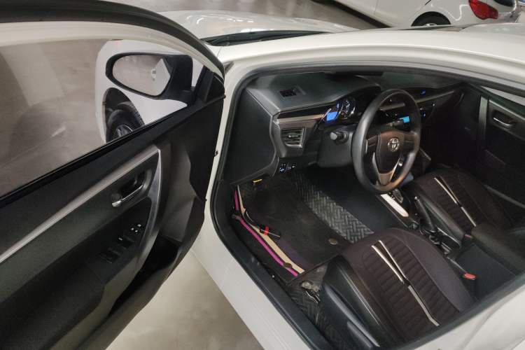 Used Toyota Levin 2016 1.6G CVT Elite Edition Driver Seat