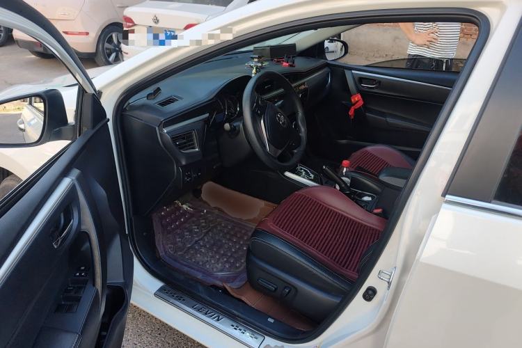 Used Toyota Levin 2016 1.6G-L CVT Leading Edition Driver Seat