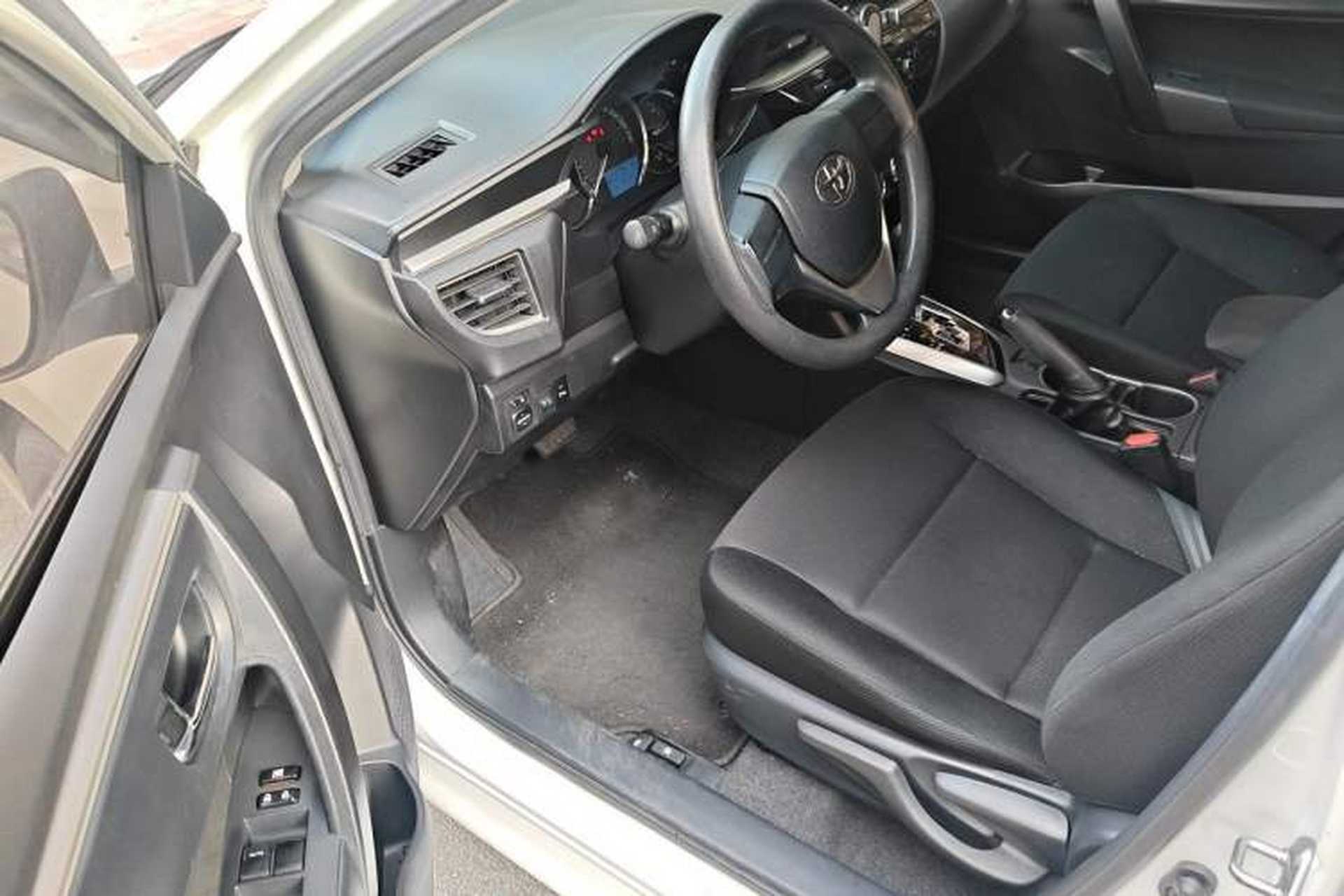 Used Toyota Levin 2016 1.6G CVT Elite Edition Driver Seat