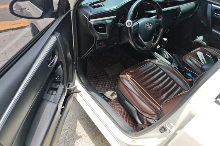 Used Toyota Levin 2016 1.6G CVT Elite Edition Driver Seat