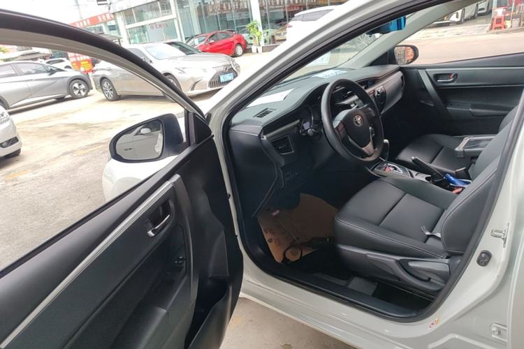 Used Toyota Levin 2016 1.6G CVT Elite Edition Driver Seat