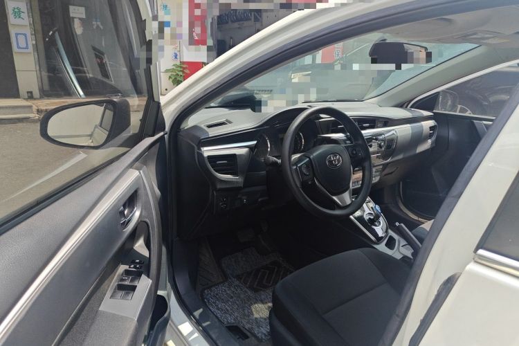 Used Toyota Levin 2016 Dual-Engine 1.8H GS E-CVT Elite Model with Sunroof Driver Seat