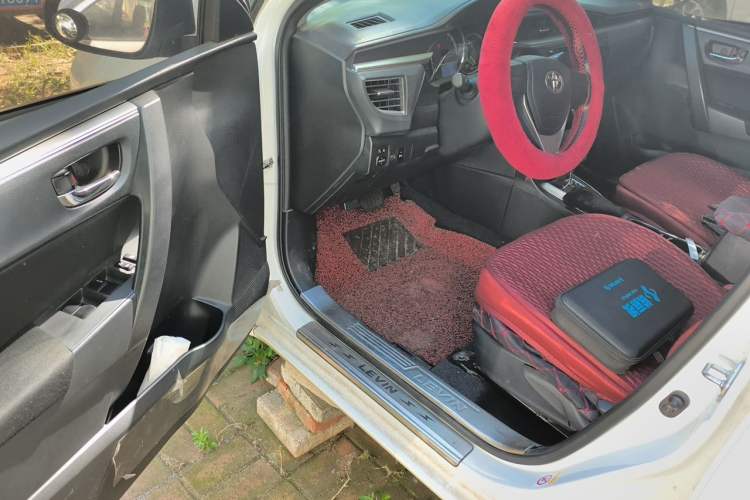 Used Toyota Levin 2016 1.6G CVT Elite Edition Driver Seat