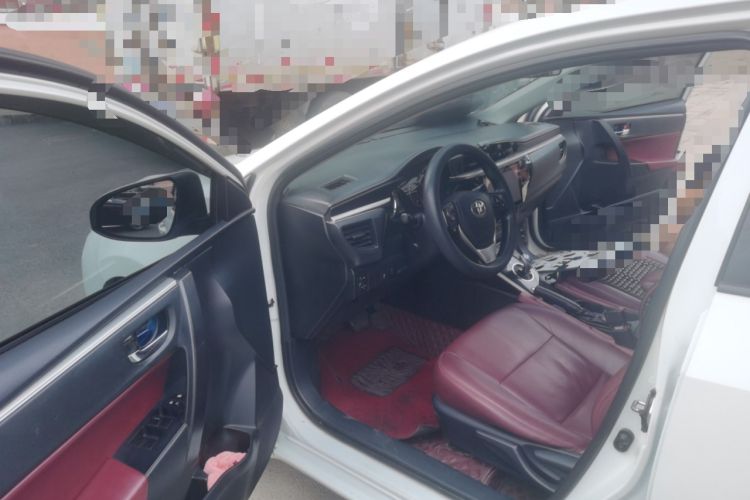 Used Toyota Levin 2016 Dual-Engine 1.8H GS E-CVT Elite Model with Sunroof Driver Seat