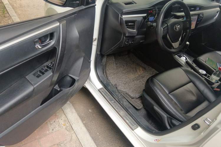 Used Toyota Levin 2016 1.6G CVT Elite Edition Driver Seat