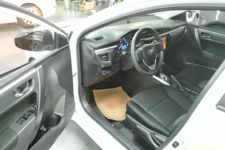 Used Toyota Levin 2016 1.6G CVT Elite Edition Driver Seat