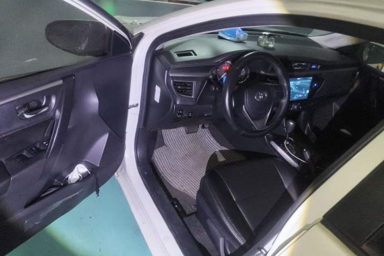 Used Toyota Levin 2016 1.6G CVT Elite Edition Driver Seat