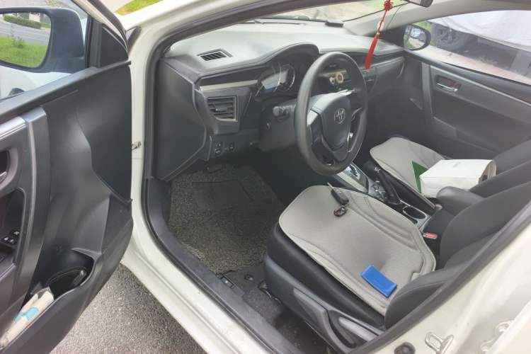 Used Toyota Levin 2016 1.6G CVT Elite Edition Driver Seat
