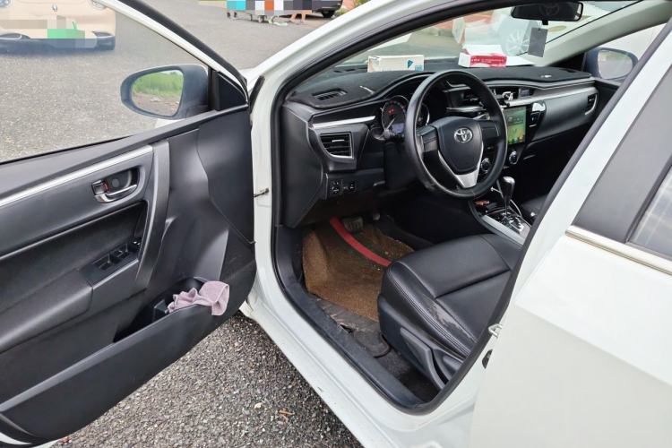 Used Toyota Levin 2016 1.6G CVT Elite Edition Driver Seat