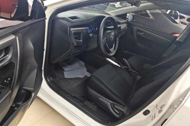 Used Toyota Levin 2016 1.6G CVT Elite Edition Driver Seat